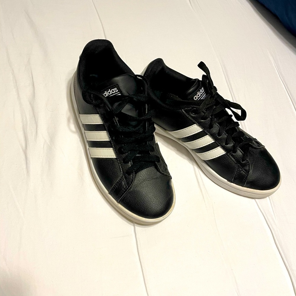 Shoes - Picture 6 of 6